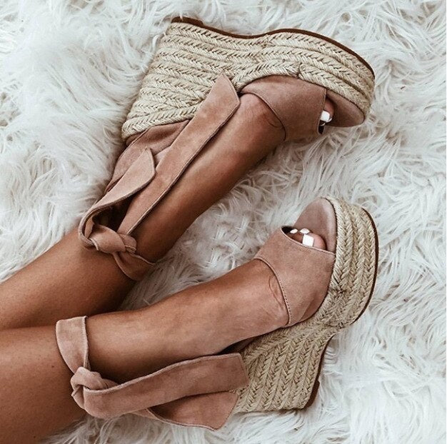 Large Size Beige Heeled Sandals Clogs Wedge 2021 Summer Female Shoe Big Black Platform Girls High Comfort Fashion Back Strap Sca