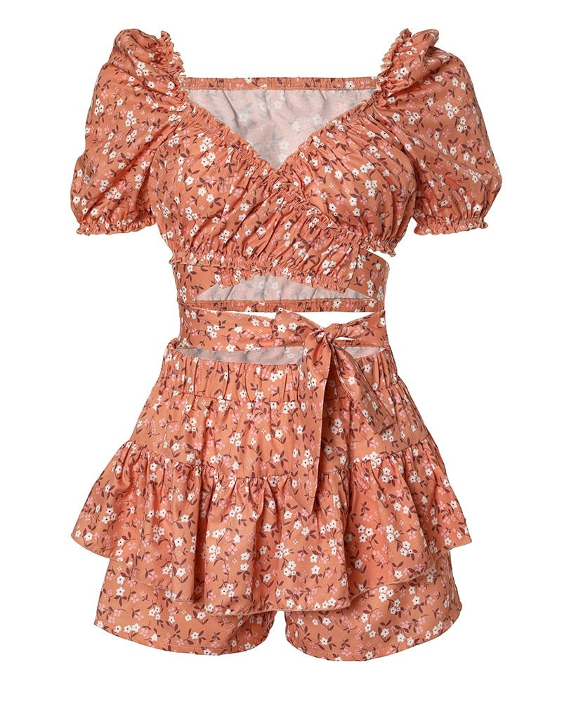 Floral Print Criss Cross Crop Top & Skorts Set