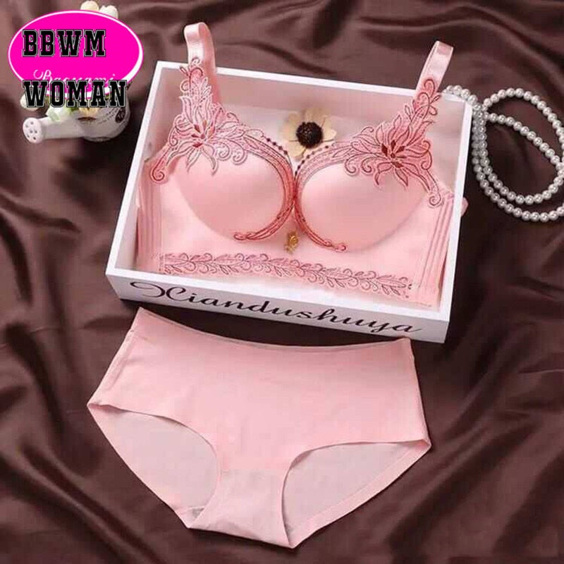 Sexy Lingerie Brassiere Seamless and Rimless Underwear Beautiful Flower Sexy Lace Floral Bra ZO877 - Sabreeonline