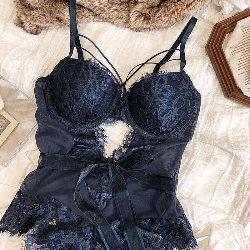 Wriufred Sexy lace one-piece underwear gathers the breast milk adjustment type anti-sagging bra set perspective body shaping - Sabreeonline
