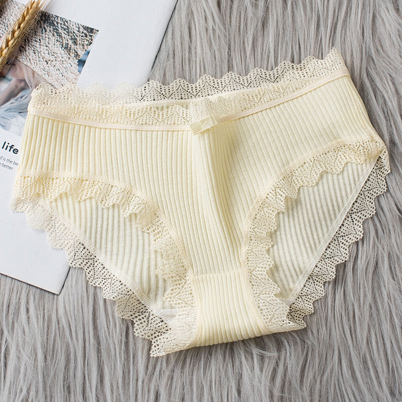 Women's Seamless Cotton Underwear Sexy Low Waist Lace Ruffle Briefs Solid Color Stretch Underpants Breathable Intimates Lingerie - Sabreeonline