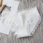 Women's Seamless Cotton Underwear Sexy Low Waist Lace Ruffle Briefs Solid Color Stretch Underpants Breathable Intimates Lingerie - Sabreeonline
