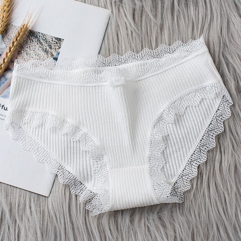 Women's Seamless Cotton Underwear Sexy Low Waist Lace Ruffle Briefs Solid Color Stretch Underpants Breathable Intimates Lingerie - Sabreeonline