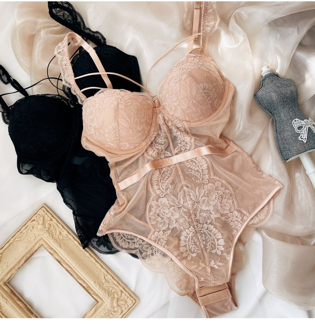 Wriufred Less ladies underwear gathered thickened bra sexy lace transparent sling bodysuit hollow beautiful back lingerie set - Sabreeonline