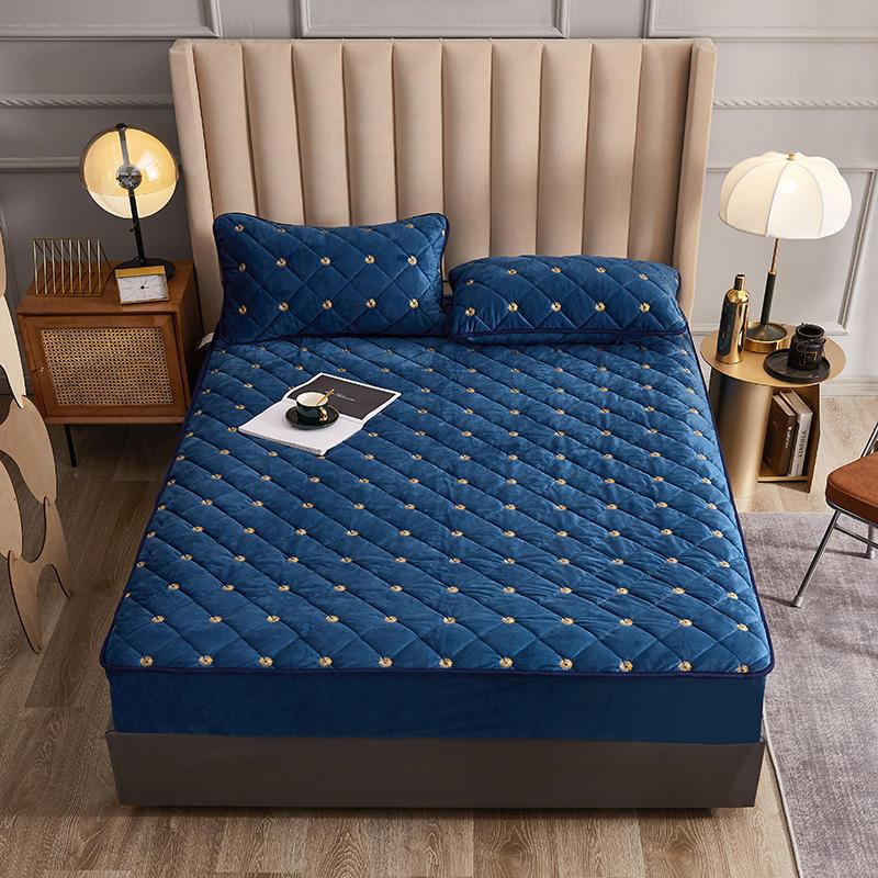 Luxury Mattress Cover Thicken Soft Velvet - Sabreeonline