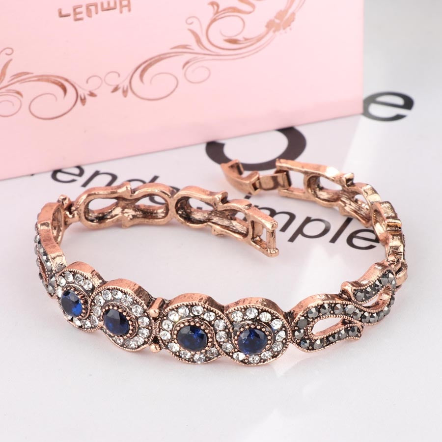 Flower Bracelet Antique Gold - Sabreeonline