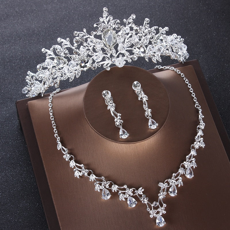 Luxury Heart Crystal Bridal Jewelry Sets Wedding Cubic Zircon Crown Tiaras Earring Choker Necklace Set - Sabreeonline