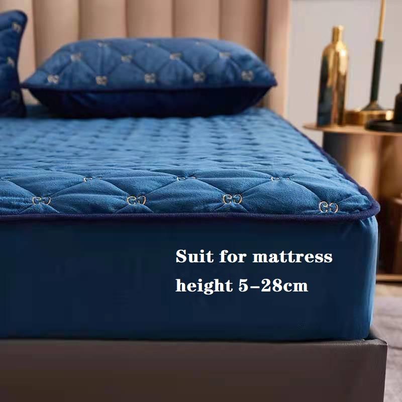 Luxury Mattress Cover Thicken Soft Velvet - Sabreeonline