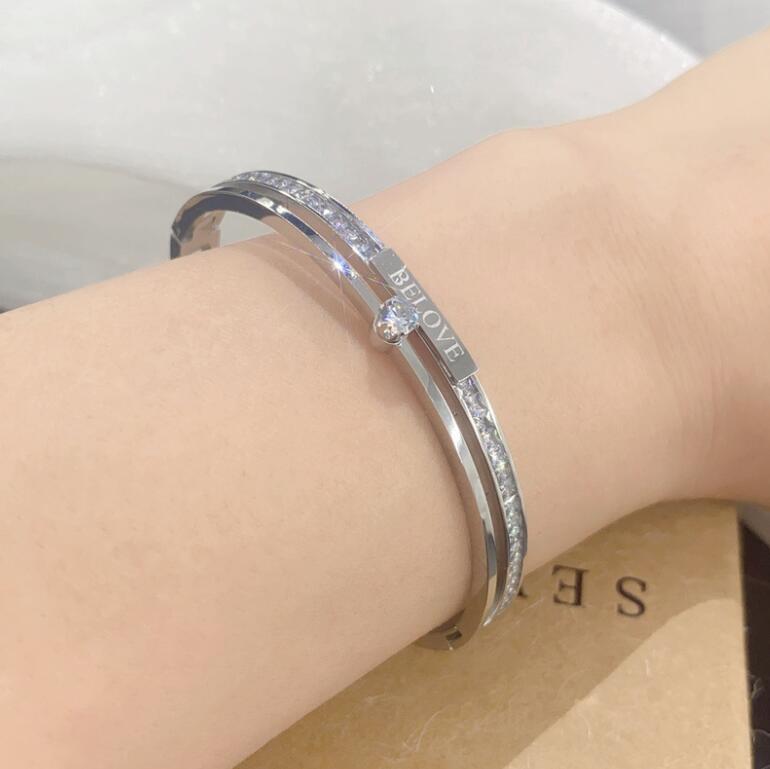 Four-leaf clover Roman alphabet animal micro-inlaid zircon titanium steel bracelet fashion jewelry for woman - Sabreeonline