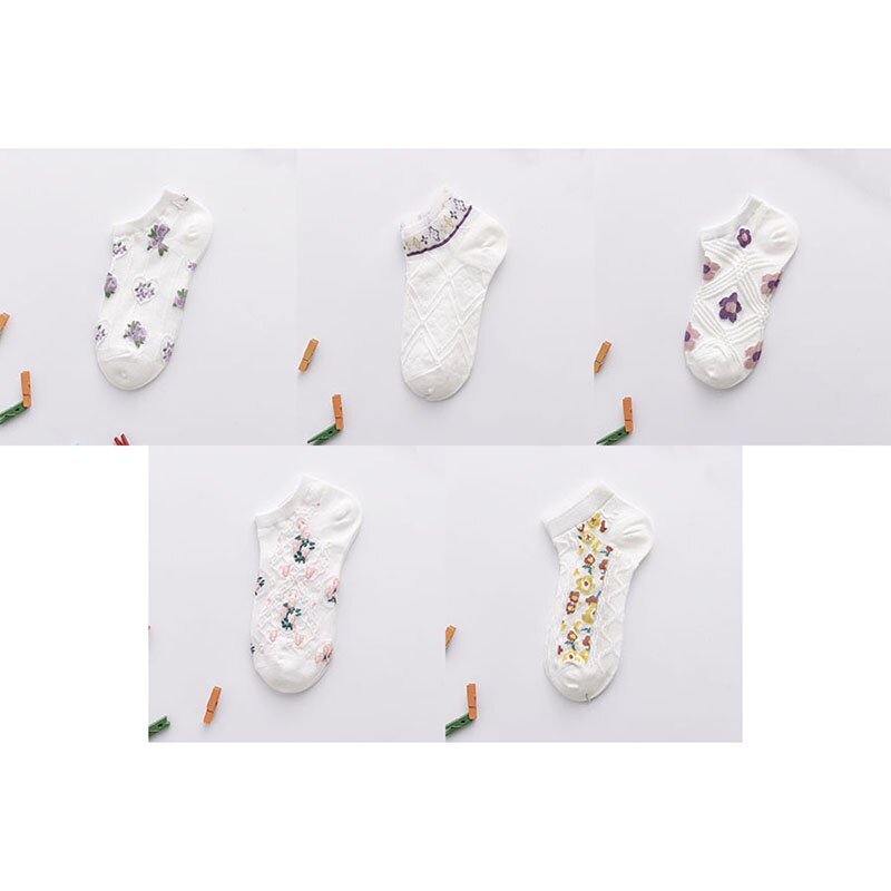 Printed Comfortable Embroidered Flower Socks - Sabreeonline