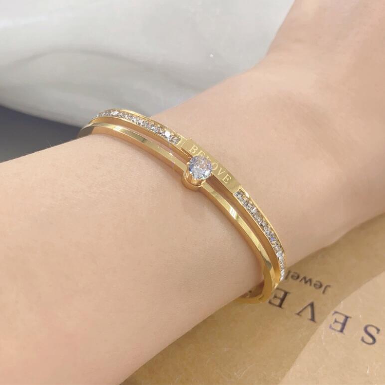 Four-leaf clover Roman alphabet animal micro-inlaid zircon titanium steel bracelet fashion jewelry for woman - Sabreeonline