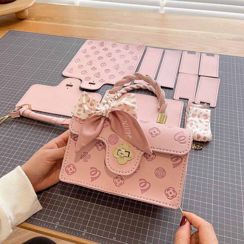 Leather Shoulder Unique Bag. - Sabreeonline