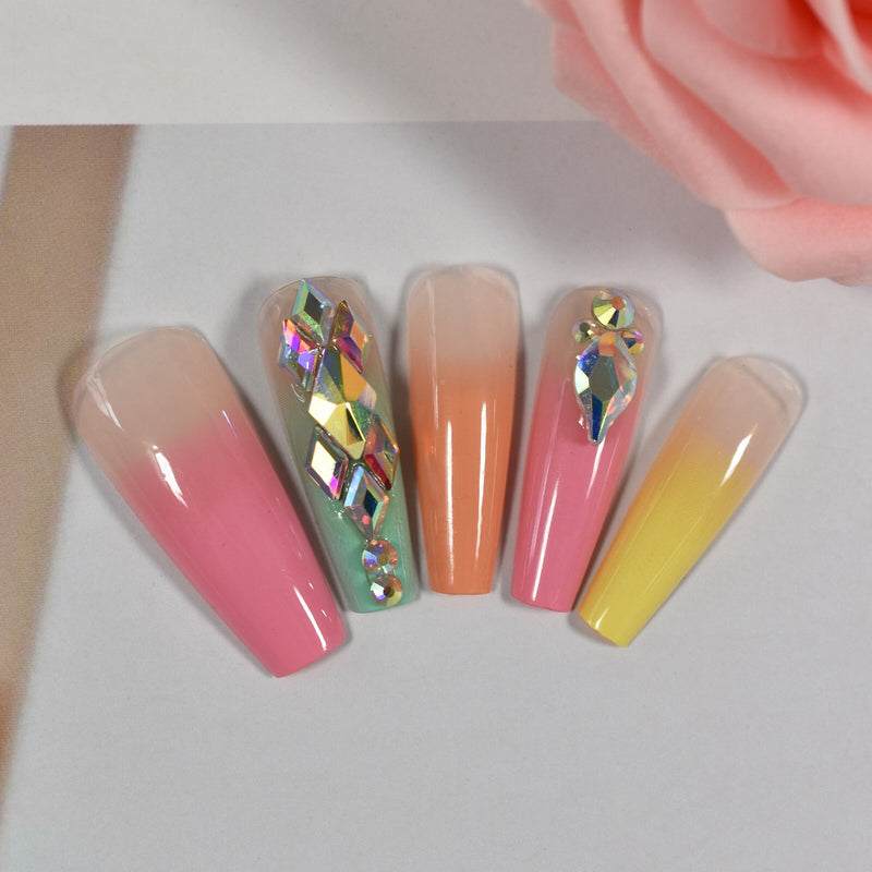 Large Stone Decorative Gradient Press On Fingernails