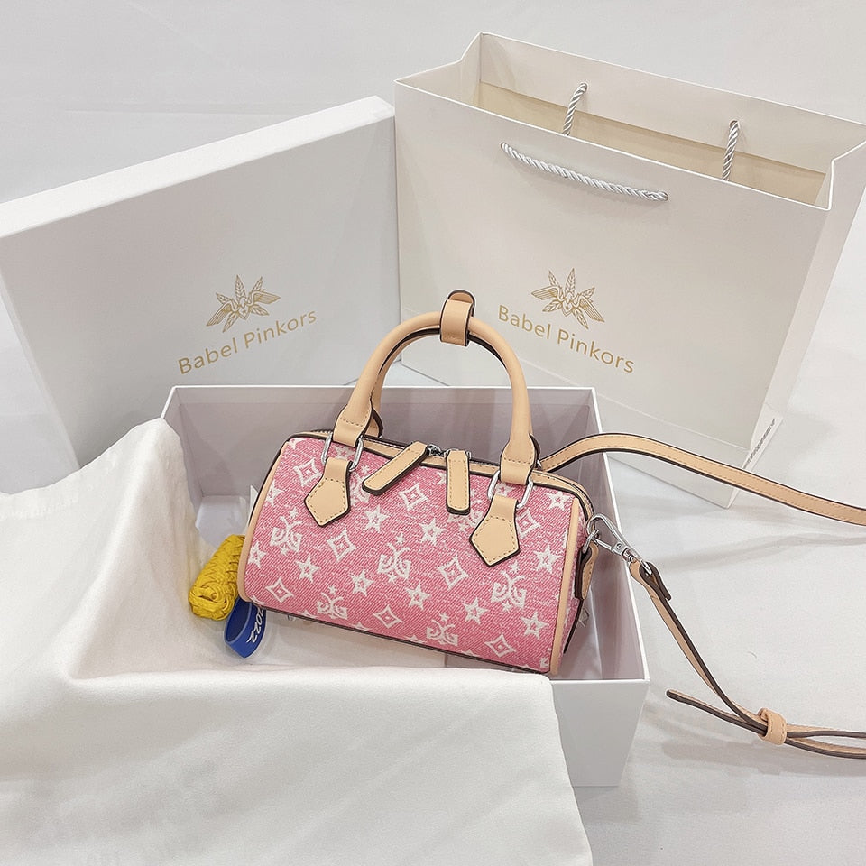 Clutch Small Crossbody Bag with Pineapple Key Ring - Sabreeonline
