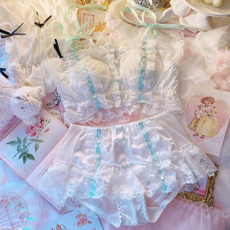 Girl Sexy Lingerie Cotton Intimate Vintage Lace Front Buckle Flowers - Sabreeonline