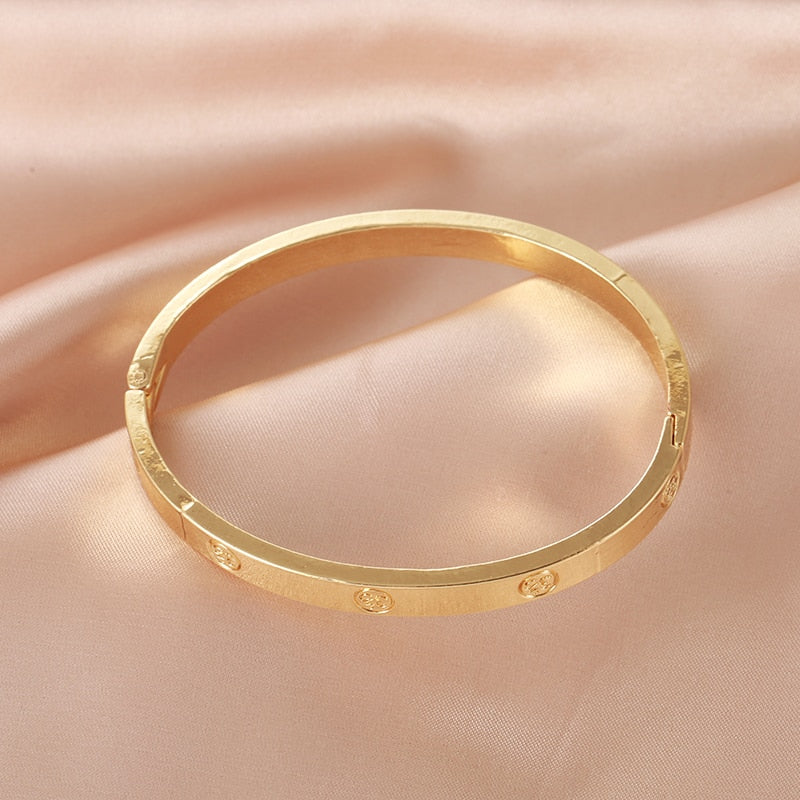 Women&#39;s Trendy Stainless steel Luxury Brand Bangle Bracelet Woman Man Wristband Bangles Gift Bracelets Femme 2022 New Design - Sabreeonline