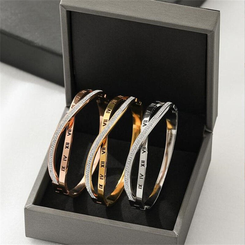 Four-leaf clover Roman alphabet animal micro-inlaid zircon titanium steel bracelet fashion jewelry for woman - Sabreeonline