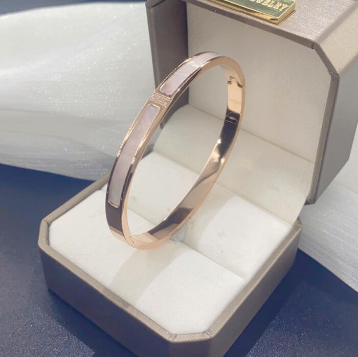 Four-leaf clover Roman alphabet animal micro-inlaid zircon titanium steel bracelet fashion jewelry for woman - Sabreeonline