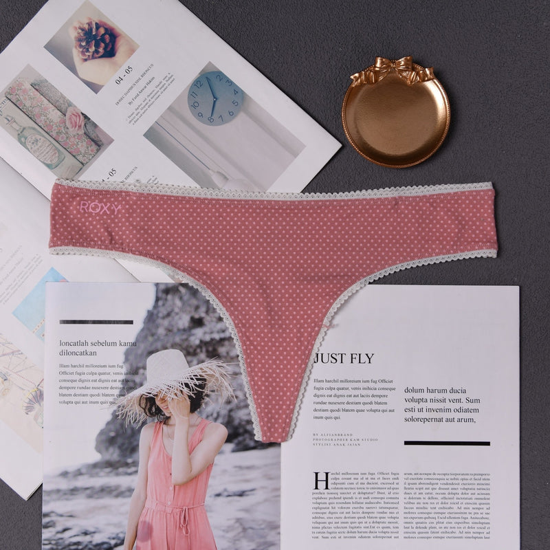 Women ruffles Underwear Invisible Seamless T Panties G-String Female Sexy Thongs Intimates Lingerie Ladies Briefs 1pcs abc01 - Sabreeonline