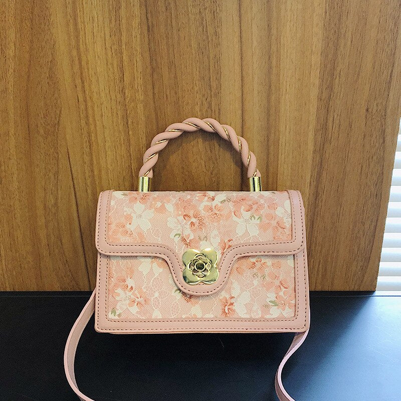 Cute Flower Print Clutch Purse - Sabreeonline