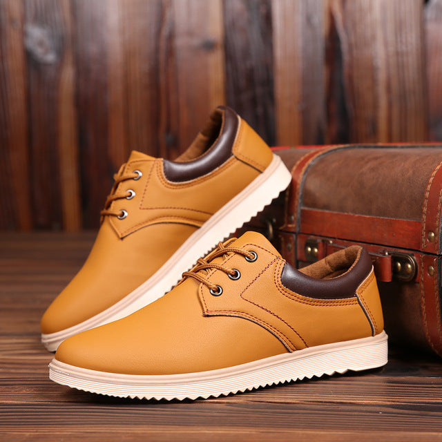 Men Leather Casual Shoes Comfortable Flat Shoes - Sabreeonline